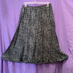 EUC Liz Baker Essentials Long Full Skirt in Black, Gray & Brown Floral, Size XL